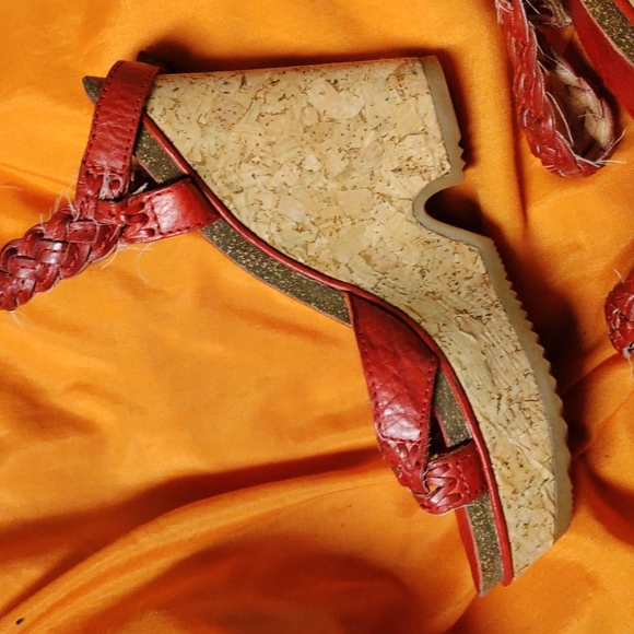 Frye Braylin wedges - Picture 2 of 4